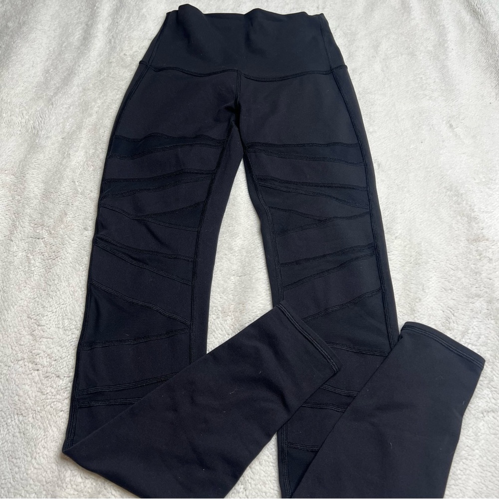 Lululemon Wunder Under High Rise Tech Mesh Size 4 - Picture 7 of 7